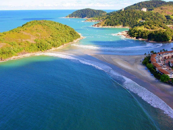 Praia paradisíaca no Guarujá